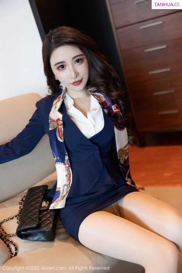 谢芷馨  [XiuRen]高清写真图 2022.02.16 No.4591 Cherry绯月樱第8张图片